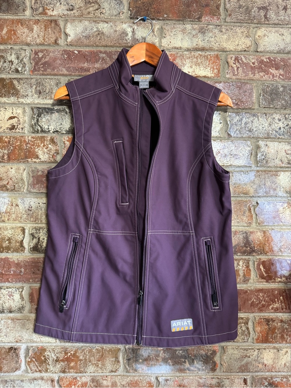 Ariat Women's Plum Softshell Vest